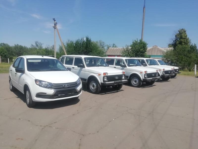 Пять легковых автомобилей получила райбольница в Воронежской области