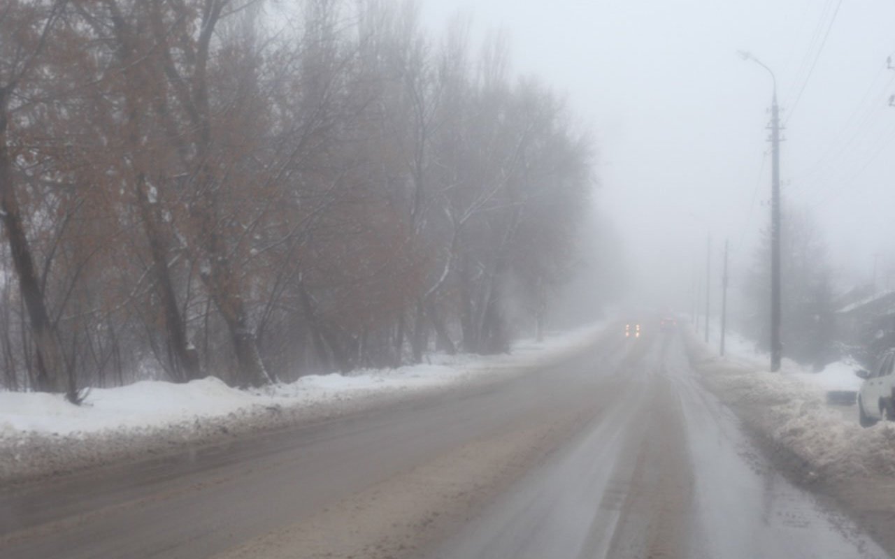 О мокром снеге с дождем предупредили водителей на трассе М-4 в Воронежской области