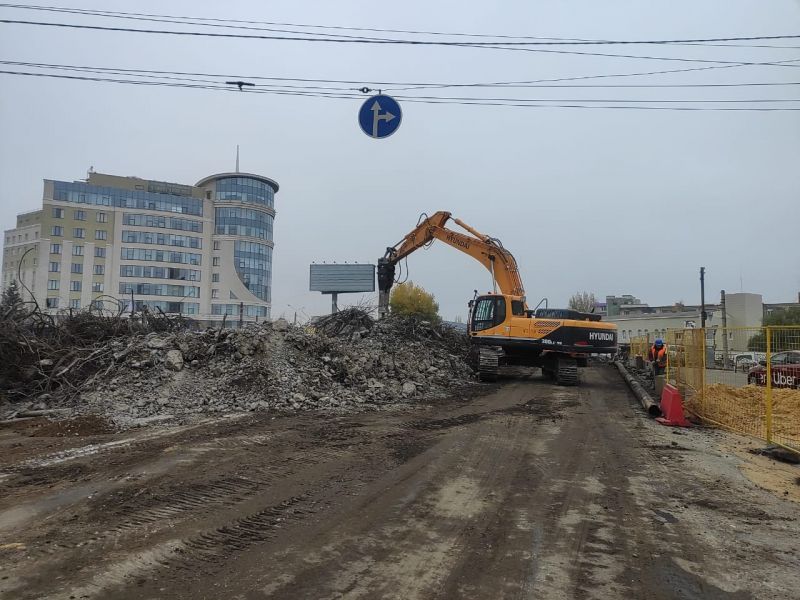 В Воронеже под виадуком у «Работницы» возвращают железнодорожные рельсы