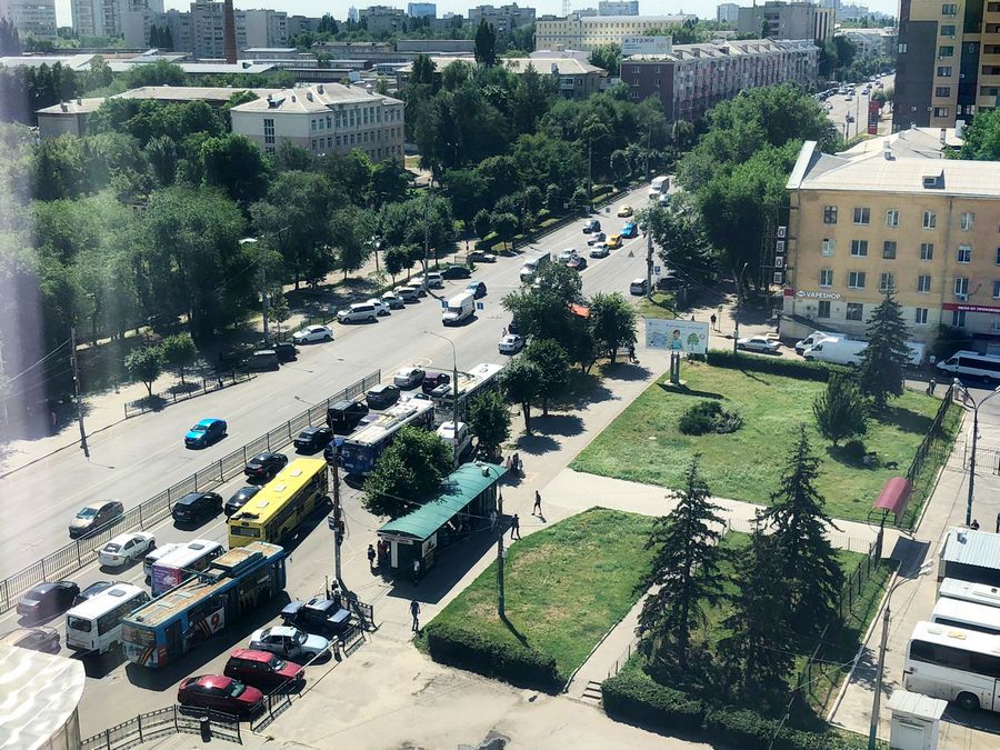 Два троллейбусных маршрута в Воронеже приостановили работу из-за ДТП