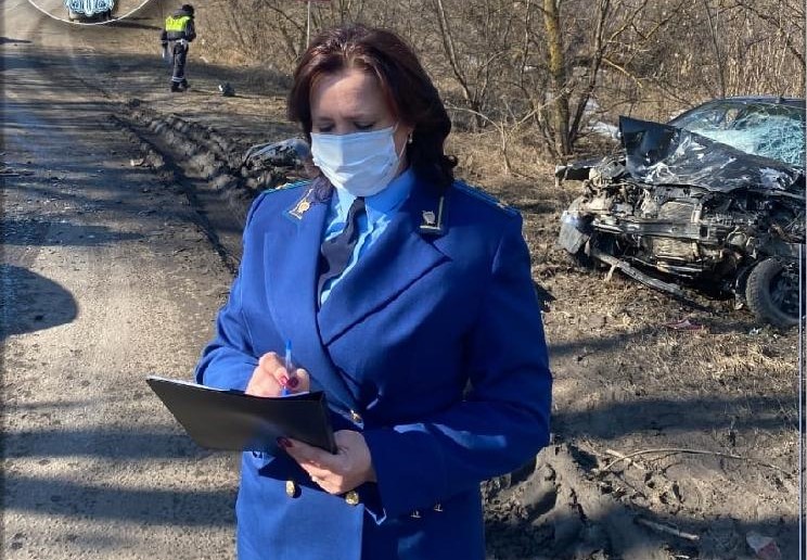 Прокуратура контролирует разбирательство массовой аварии под Воронежем, в которой погиб 14-летний мальчик