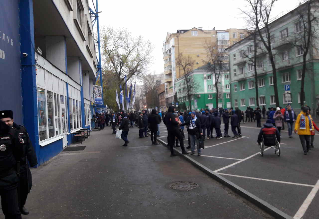 У Центрального стадиона профсоюзов в Воронеже закроют движение