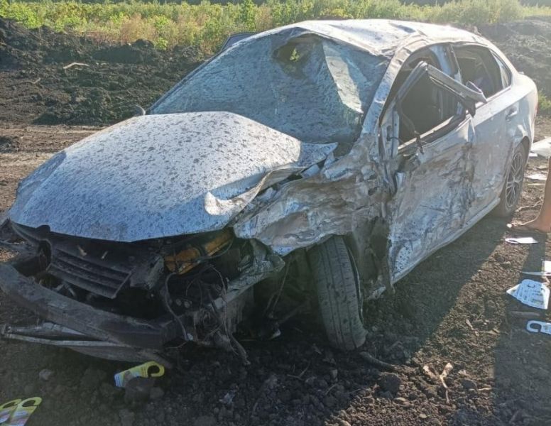24-летний водитель «Фольксвагена» серьёзно пострадал в массовой аварии под Воронежем 