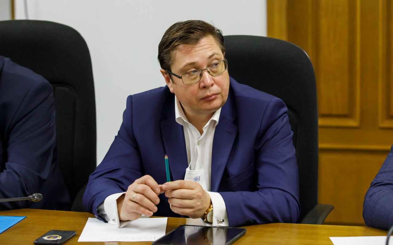 Суд продлил срок задержания ректора Воронежского госуниверситета Дмитрия Ендовицкого