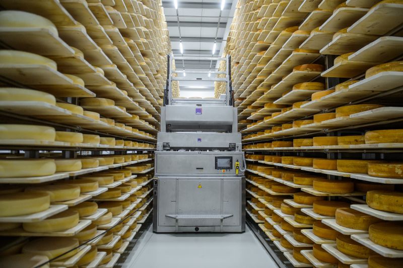 На заводе в Воронежской области начали выпускать сыр «Дюрр»