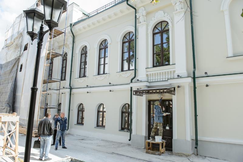 Воронежский губернатор показал дворянское убранство Дома Вигеля после реставрации