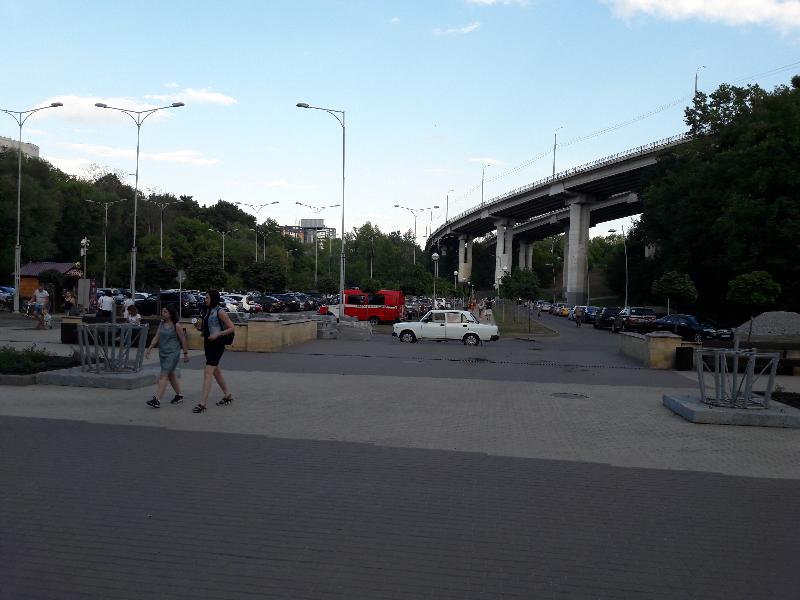Воронежский Центральный парк продолжают благоустраивать