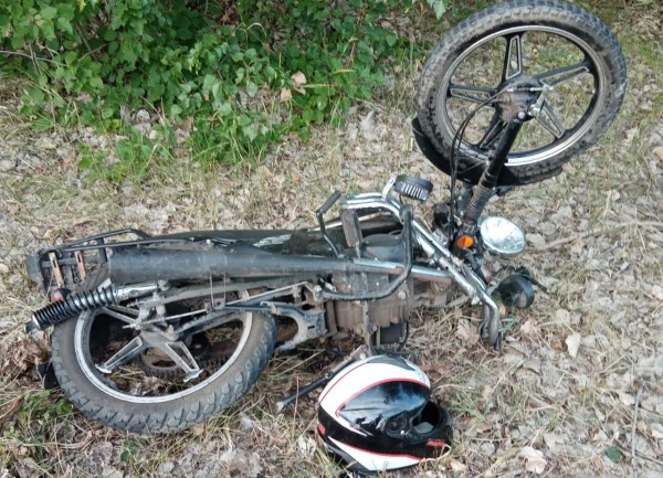 В Воронежской области машина сбила 14-летнего подростка на мопеде