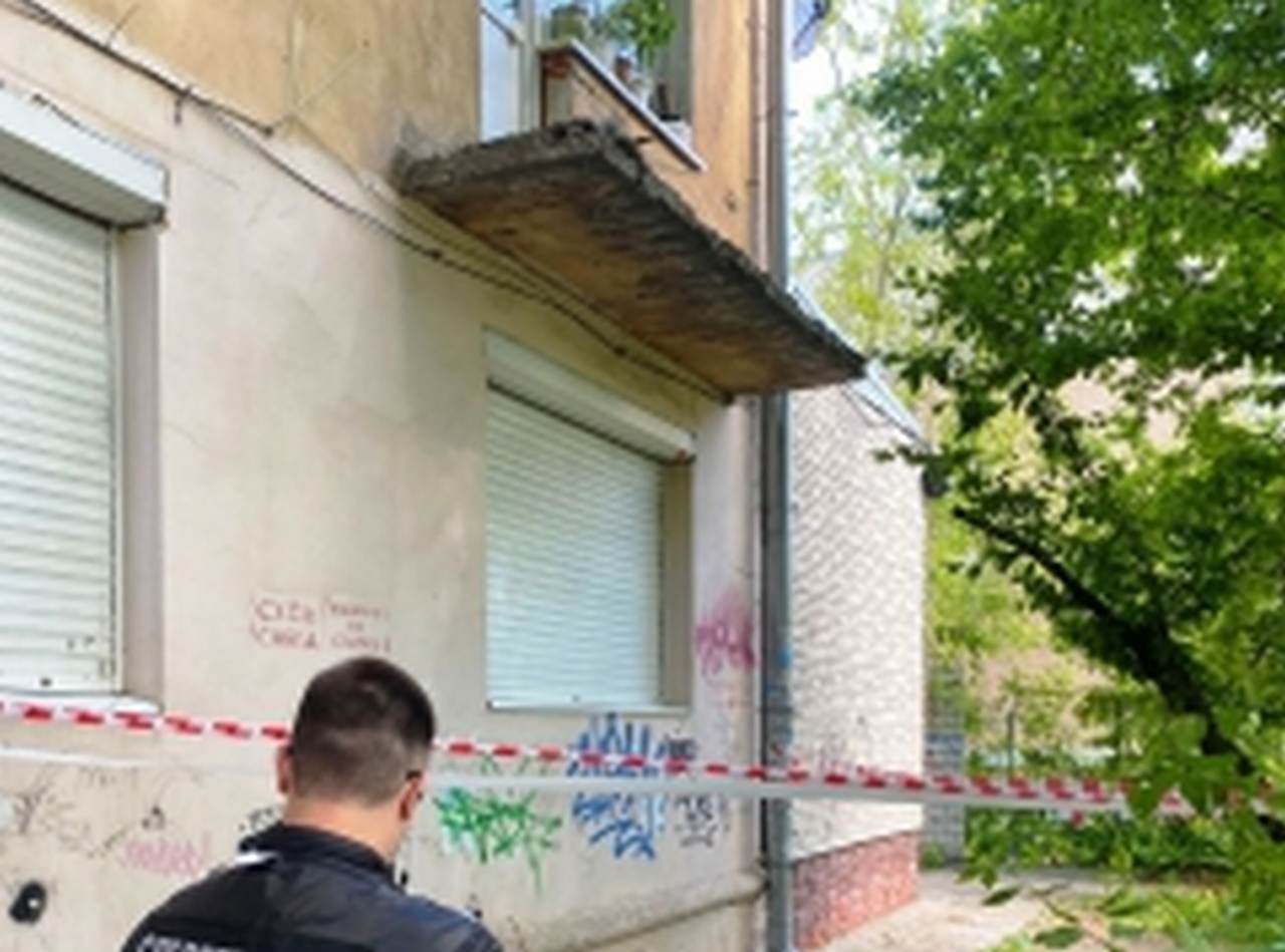 Суд за гибель женщины при обрушении балкона в Воронеже ждёт директора УК 