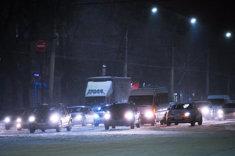 Воронеж вечером столкнулся с серьёзными пробками в центре