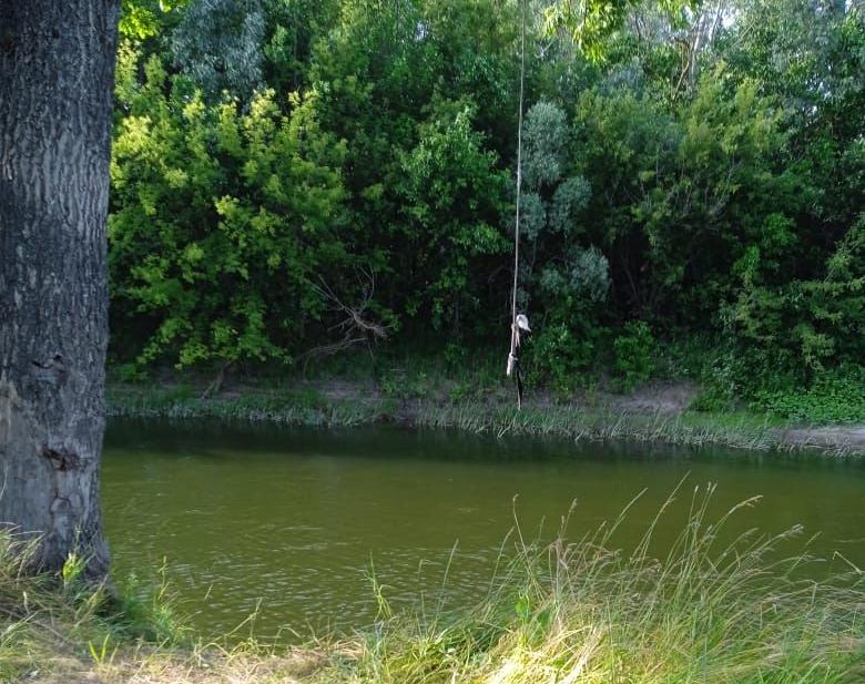 В воронежской реке после прыжка с тарзанки погиб подросток