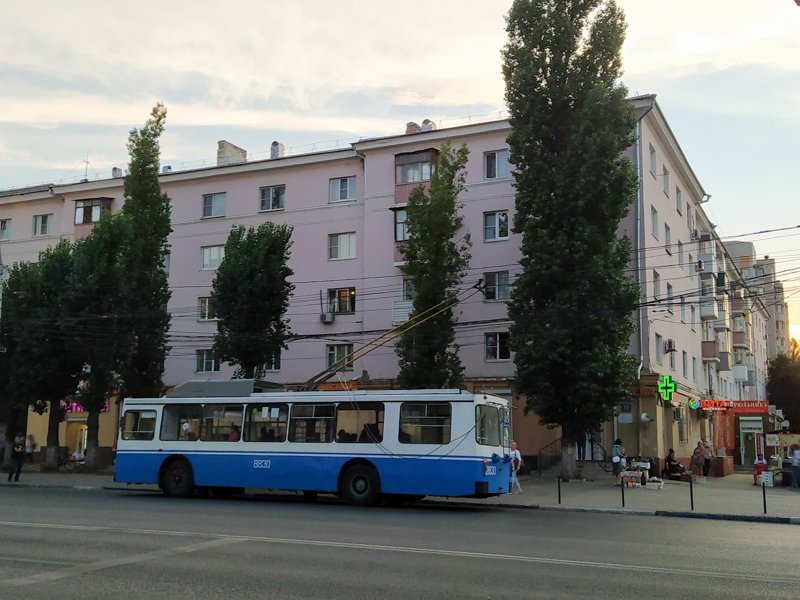 В Воронеже приостановили работу троллейбуса № 11
