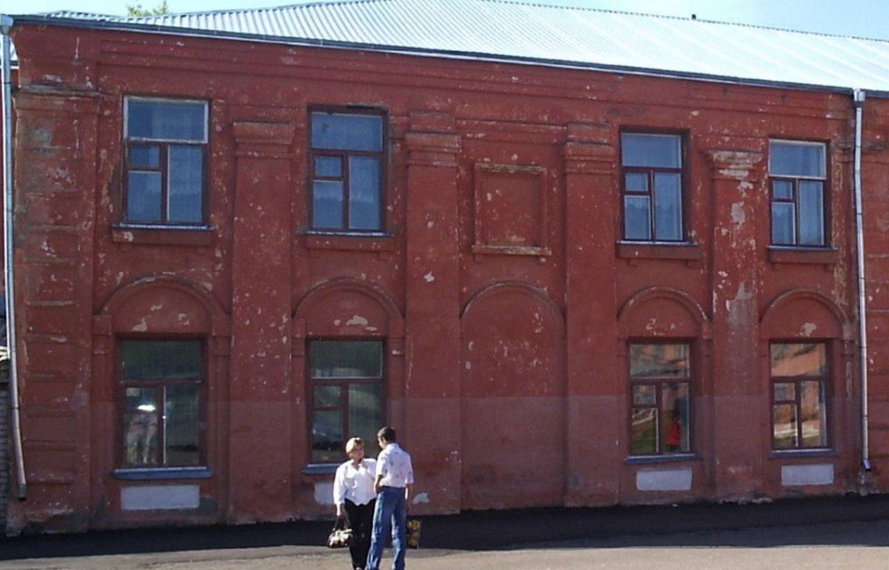 Здание с 230-летней историей со школой отремонтируют в Воронежской области