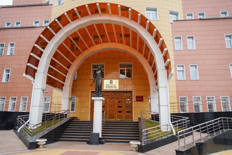Экс-судью Воронежского облсуда будут судить за ДТП с тяжелыми последствиями