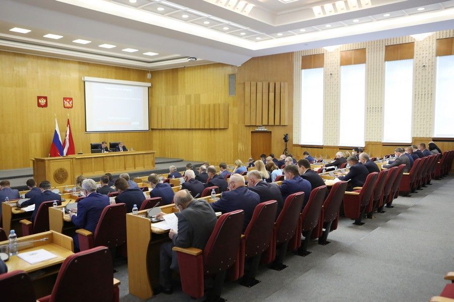 Депутаты утвердили новый состав комитетов Воронежской облдумы