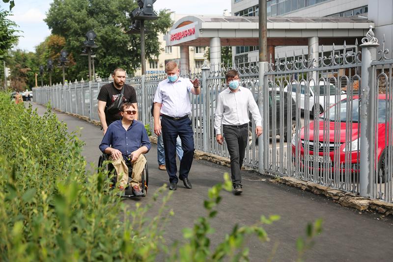 Масштабная работа по обустройству тротуаров в Воронеже продолжается
