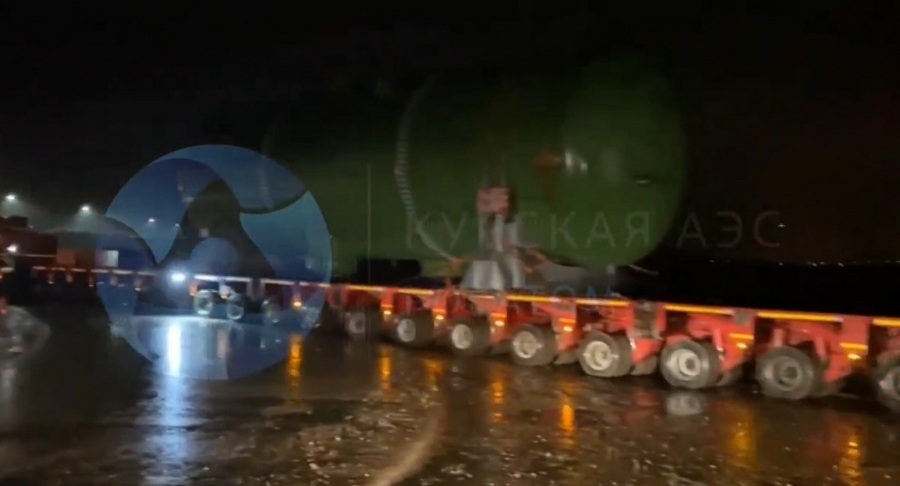 Под Воронежем огромную пробку создала транспортировка атомного парогенератора
