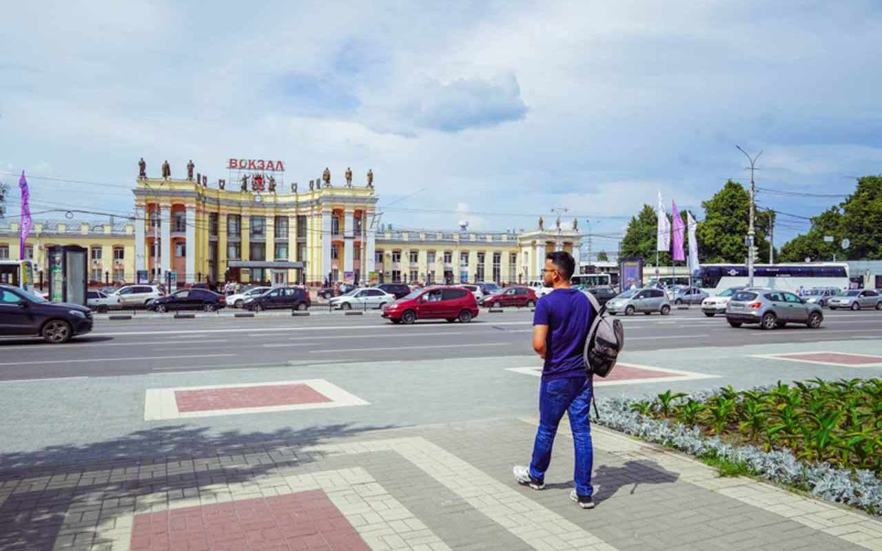 Список запрещенных для иностранцев сфер деятельности расширили в Воронежской области