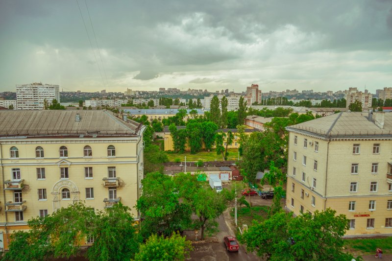 На сутки продлили предупреждение о грозах в Воронежской области