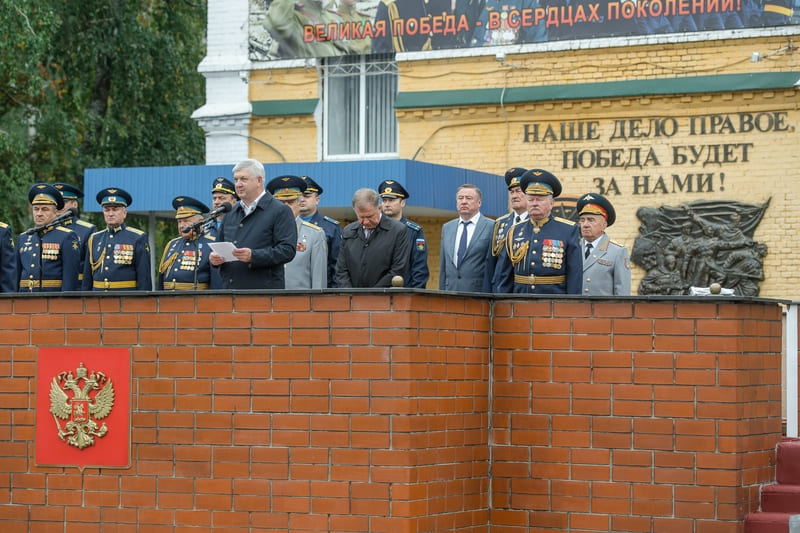 Со 105-летием Военно-воздушную академию поздравил губернатор Воронежской области