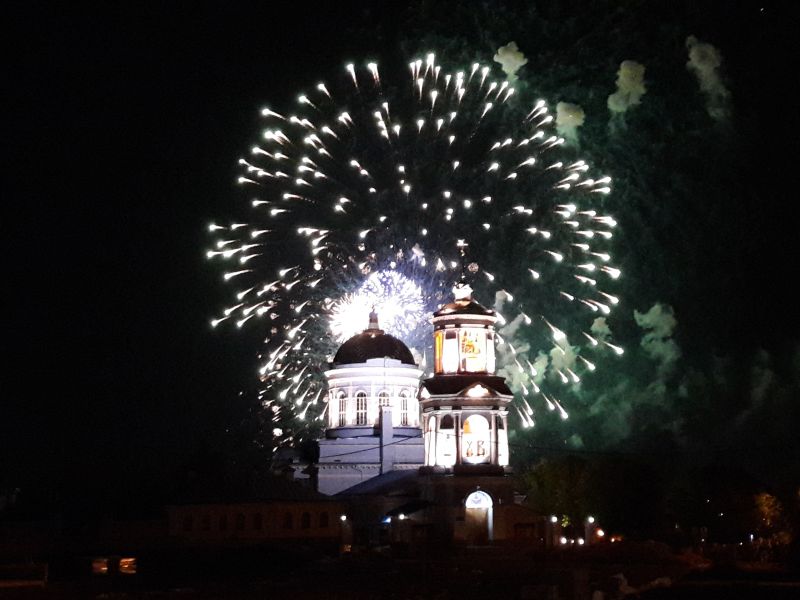 Подготовка к празднованию Дня Победы и Светлой Пасхи идёт в Воронеже в обычном формате