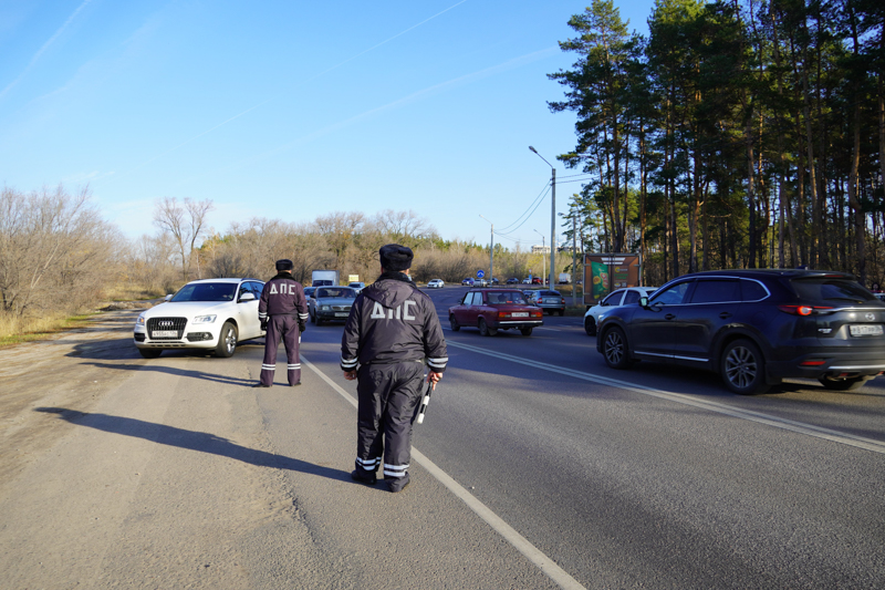 Командиру роты воронежской ДПС предъявлено обвинение в получении взяток от подчиненных