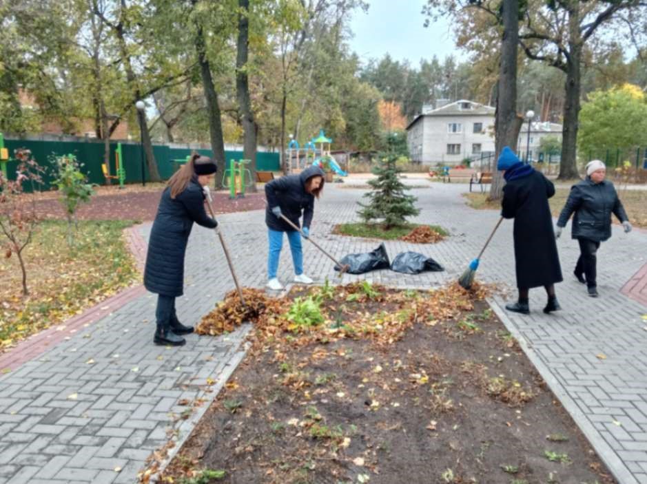 Железнодорожный район принял участие в общегородском субботнике