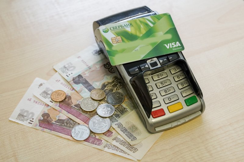 Срок схлопотал житель Воронежской области, нашедший банковскую карту и потративший с неё деньги