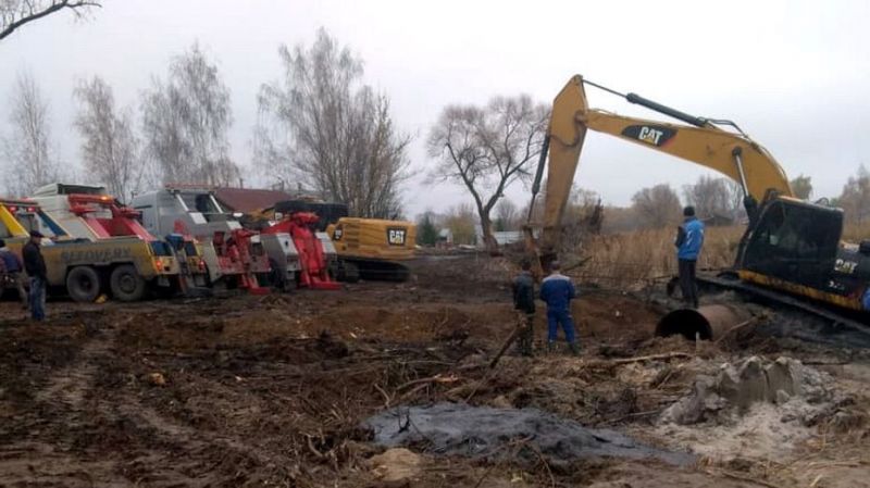 Утопившая экскаватор в воронежской реке Усмань компания заплатит 654 тыс. рублей