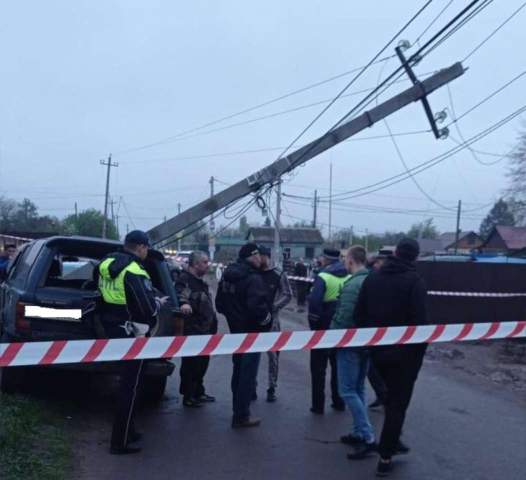 Пьяный водитель протаранил в Воронеже столб и лишил света дачный микрорайон