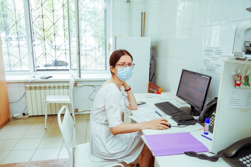 Воронежцы пожаловались на нехватку педиатров в детском отделении поликлиники в Шилово