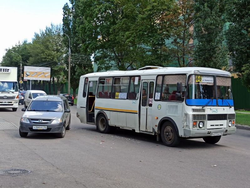 В Воронеже в ДТП попал маршрутный автобус