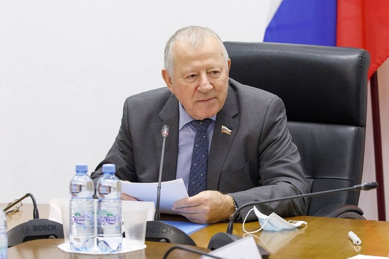 Николай Колосков сложил полномочия вице-спикера Воронежской облдумы и главы бюджетного комитета