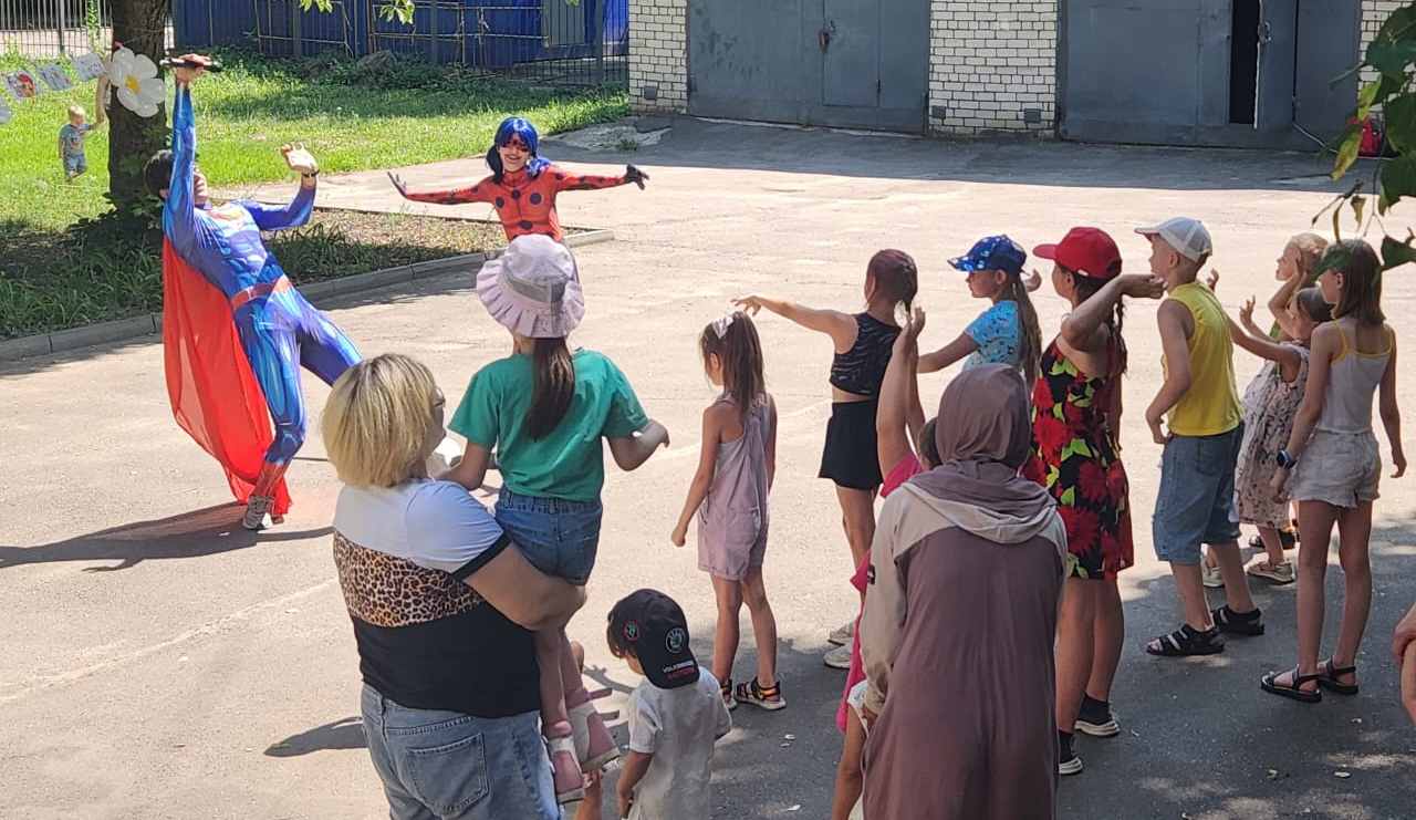 В Коминтерновском районе продолжаются торжества, приуроченные ко Дню семьи, любви и верности