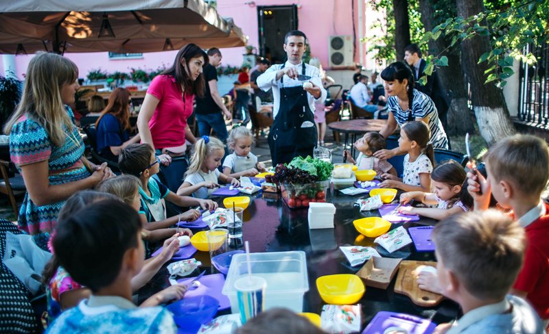 Управа Центрального района приглашает воронежцев на второй фестиваль-пикник для отцов и детей