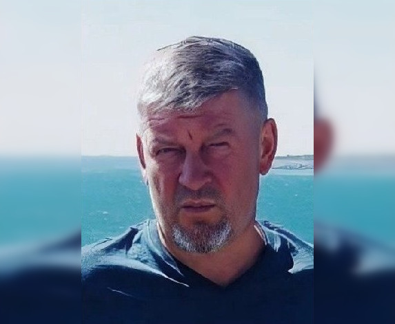 Пропавшего во время отдыха на пляже мужчину ищут в Воронежской области
