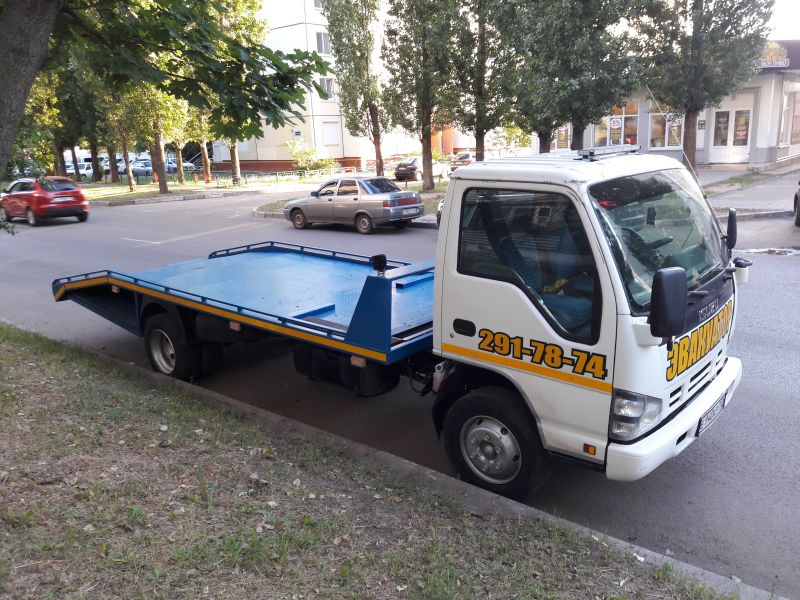 За накопившиеся штрафы в 74,5 тыс. рублей у лихача под Воронежем забрали автомобиль