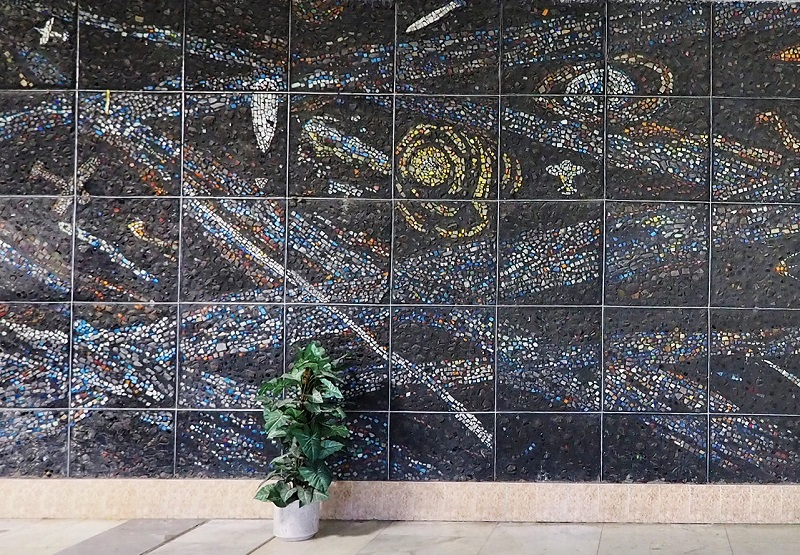 В мэрии ждут предложений от воронежцев относительно использования космической мозаики из «Полтинника»