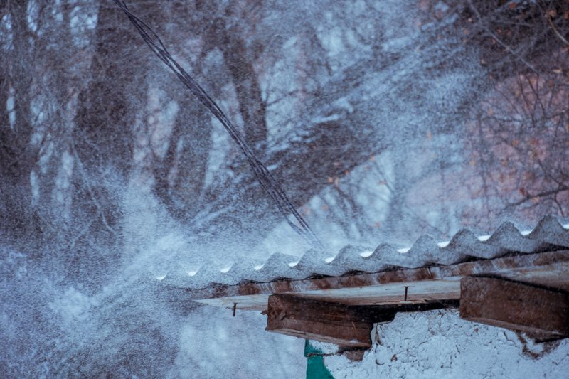 Экстренное штормовое предупреждение из-за мокрого снега объявили в Воронежской области