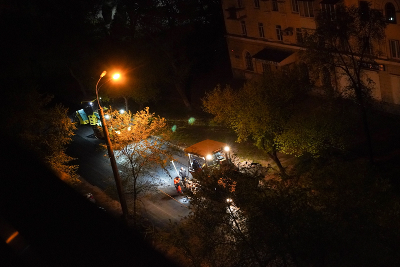 Ночью в Воронеже будут ремонтировать дороги на двух улицах и проспекте