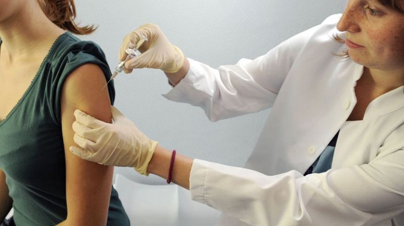Третья вакцина от коронавируса поступила в Воронежскую область