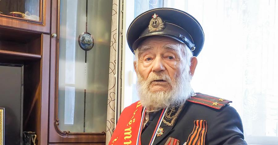 106-летнего почетного гражданина Воронежа зарегистрировали в Книге рекордов России