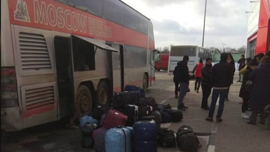 Следовавший из Москвы пассажирский автобус сломался под Воронежем