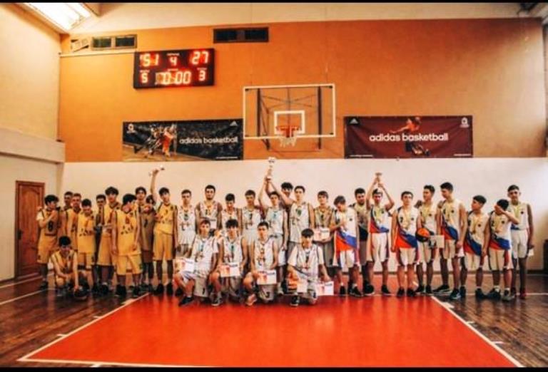 В Ленинском районе прошли соревнования по баскетболу