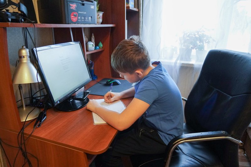 Из-за ОРВИ 21 класс в 12 школах Воронежа функционирует в дистанционном режиме