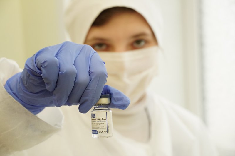 За отказ от вакцинации против коронавируса воронежцев будут отстранять от работы