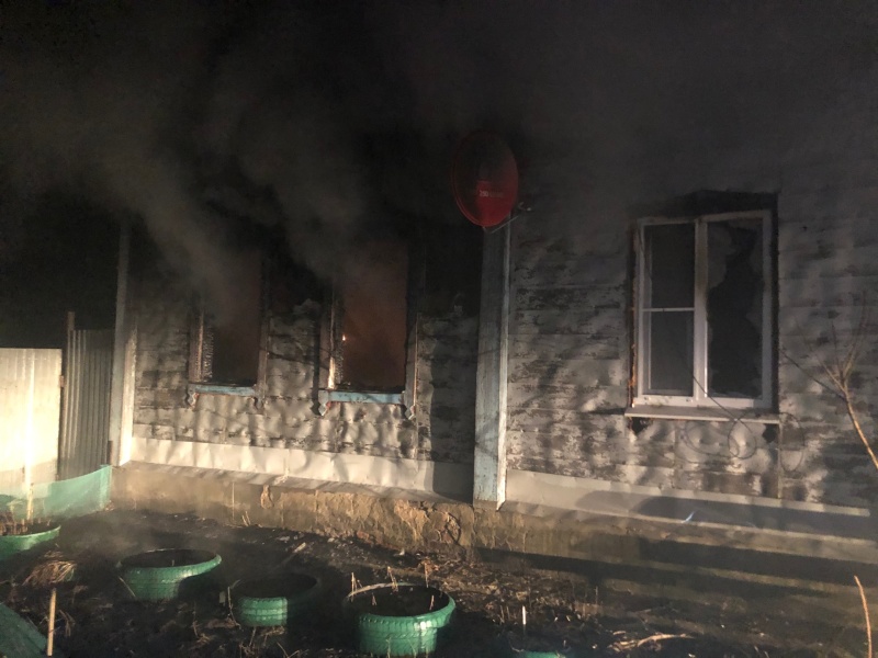 Три человека погибли на пожаре в воронежском селе