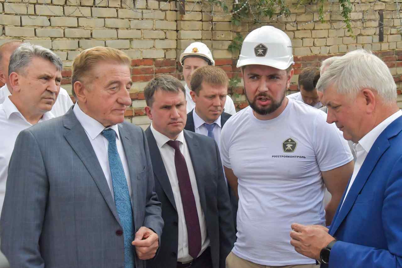 Сергей Лукин принял участие в рабочем совещании о строительстве радиотерапевтического корпуса областного онкодиспансера