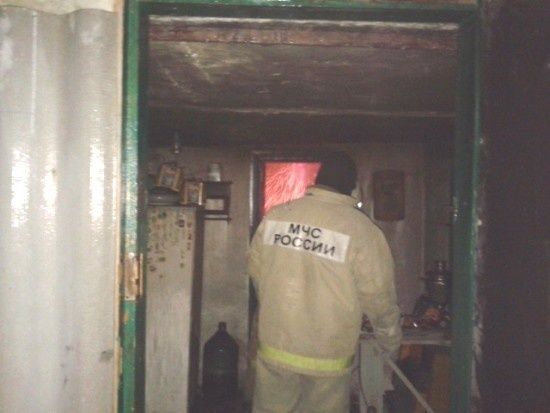 Из горящего многоквартирного дома воронежские пожарные эвакуировали 20 человек