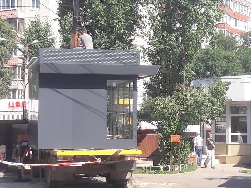 Для остановок общественного транспорта в Воронеже установят 7 новых павильонов